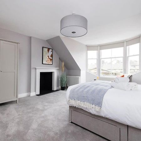 Dragon Suites - City Centre Castle View 1 Bed Apartment Edimburgo Exterior foto