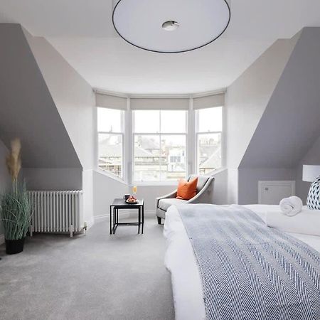 Dragon Suites - City Centre Castle View 1 Bed Apartment Edimburgo Exterior foto