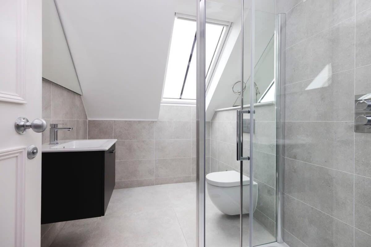 Dragon Suites - City Centre Castle View 1 Bed Apartment Edimburgo Exterior foto
